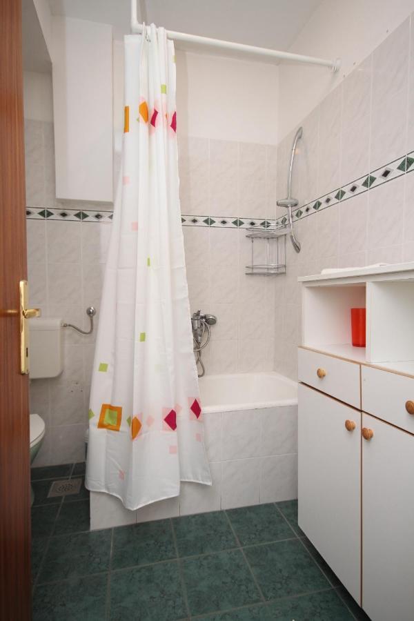 Apartments With A Parking Space Makarska - 6693 エクステリア 写真