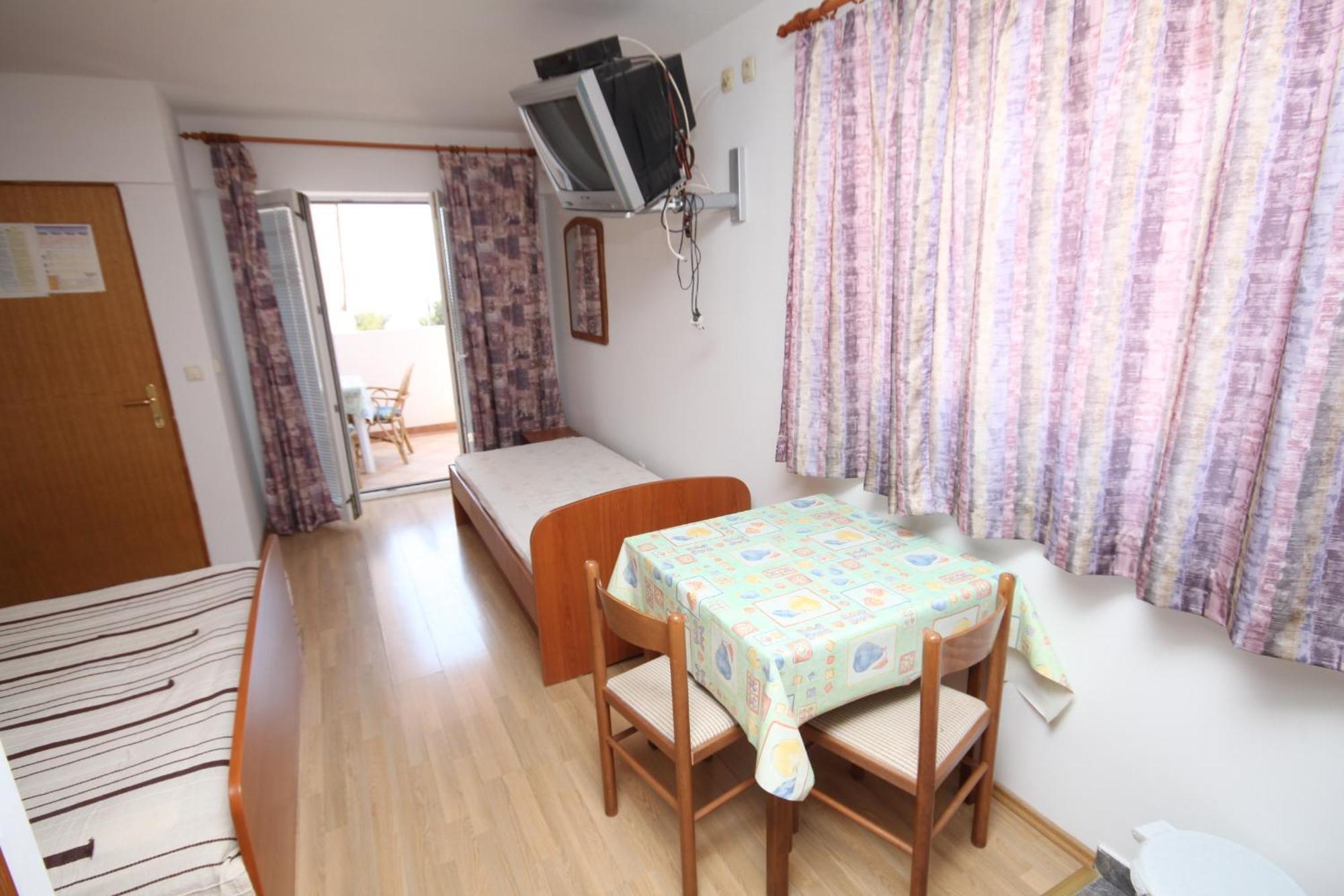 Apartments With A Parking Space Makarska - 6693 部屋 写真