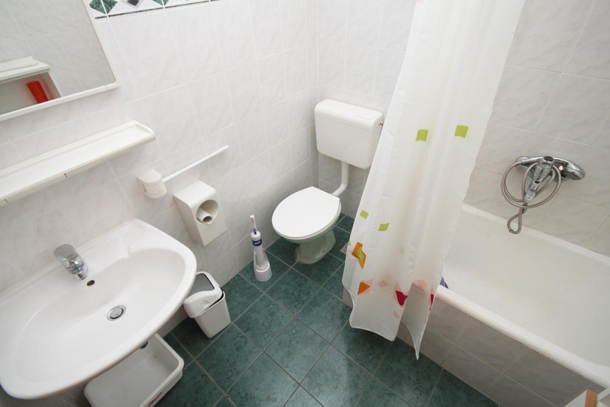 Apartments With A Parking Space Makarska - 6693 部屋 写真